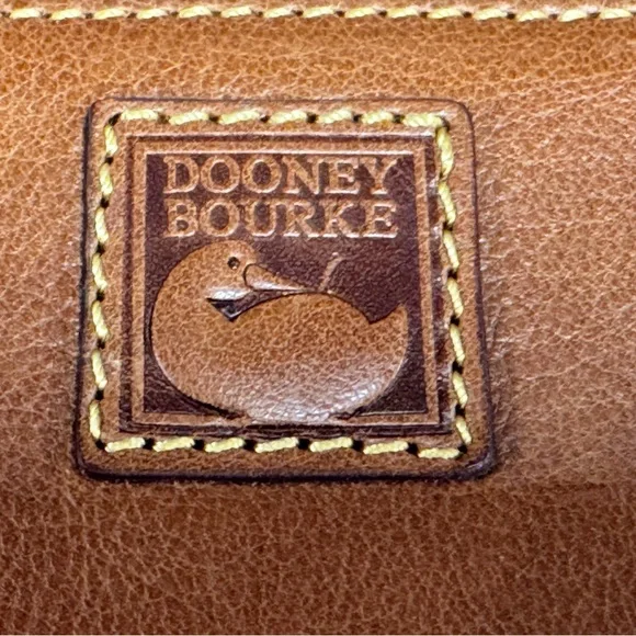 Dooney & Bourke Natural Florentine Wallet/Clutch, Stunning! - Picture 6 of 6